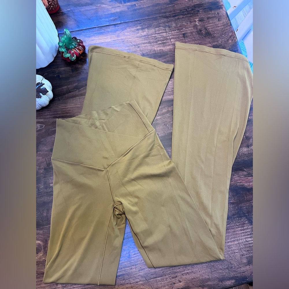 Aerie Mustard Yellow Brown Crossover high-waisted Flare Leggings
